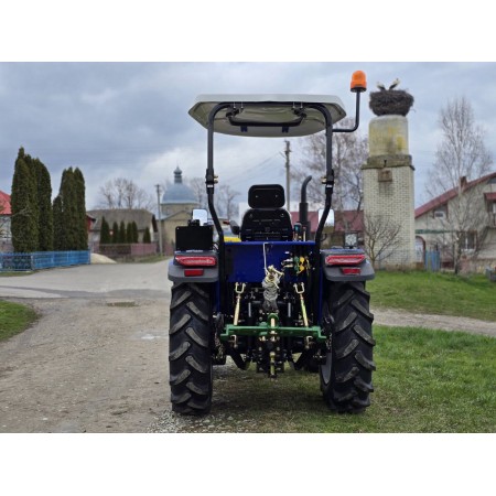 Трактор TERRAFENG F400 із реверсом, 40 к.с, 4 циліндри, повнопривідний 4х4, із примусовою гідравлікою на гаках